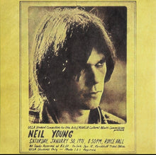 画像をギャラリービューアに読み込む, Neil Young- Royce Hall 1971
